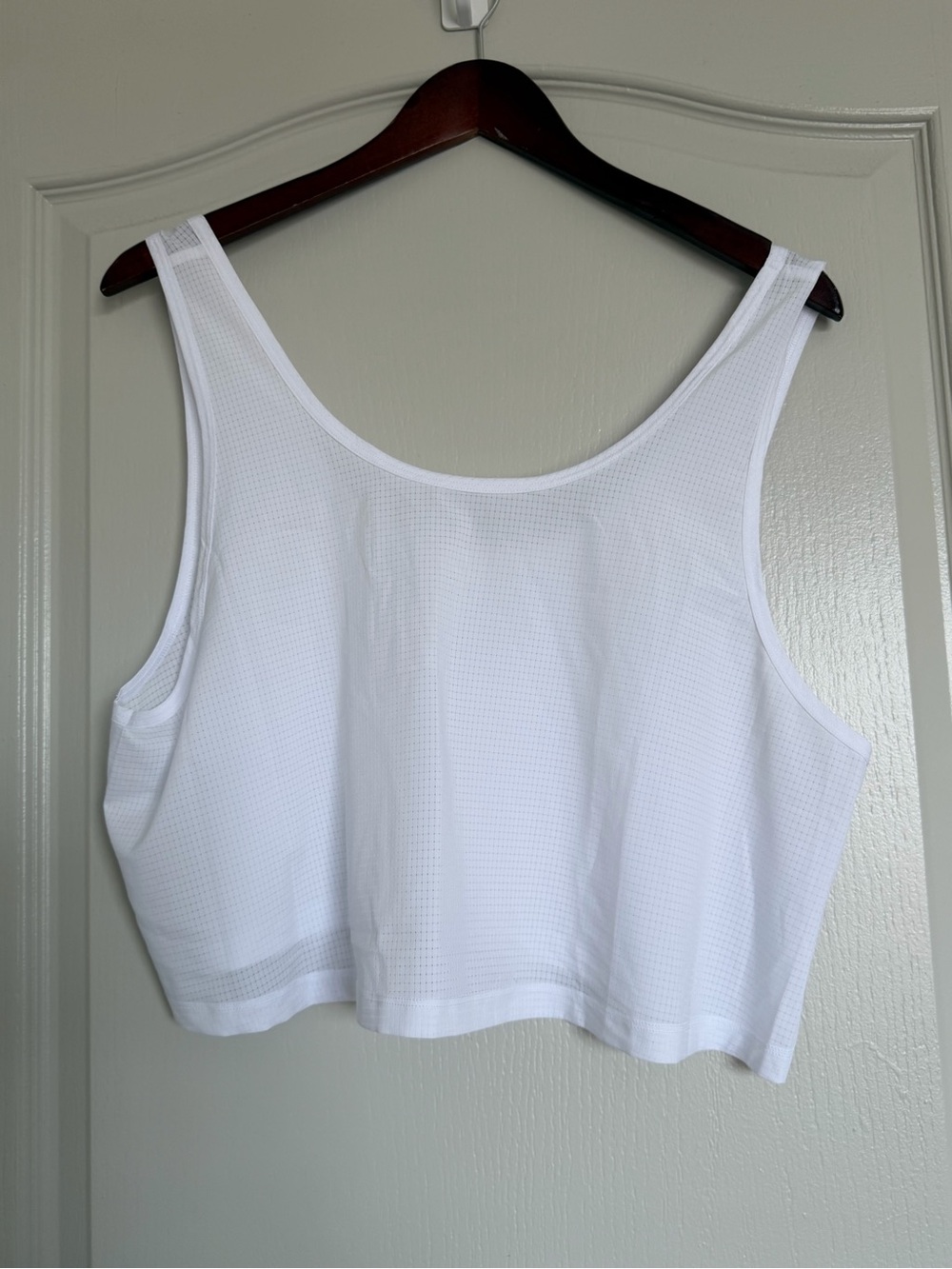 Cropped Sport Star Tank - White
